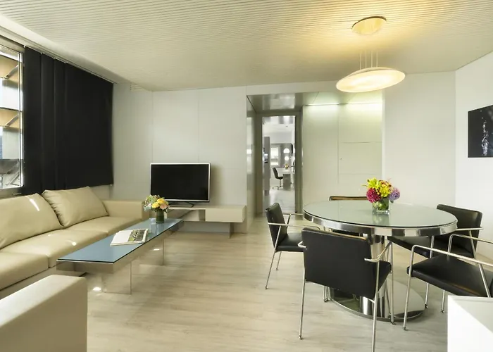 NH Collection Barcelona Constanza